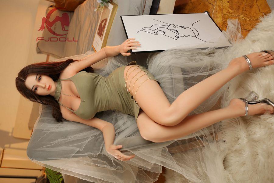 Perry - Donna Fa Sesso Con Bambola 3 Perry - Donna Fa Sesso Con Bambola