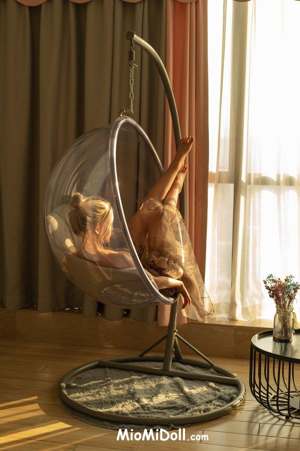 Nelie - Il Video Completo Della Bambola Sessuale 3 Nelie - Il Video Completo Della Bambola Sessuale