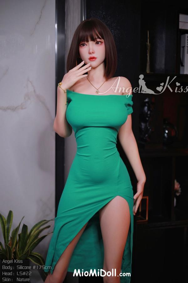 Lorine - La Mia Notte Con Una Bambola Sessuale 25 Lorine - La Mia Notte Con Una Bambola Sessuale