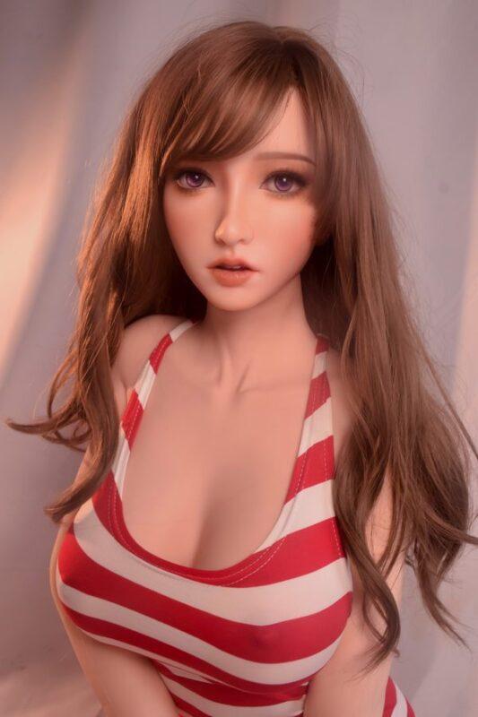 Ariana - Fabbriche Di Bambole Sessuali In Lattice