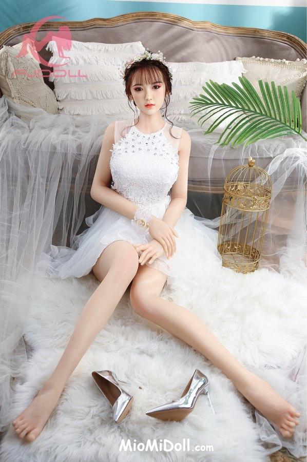 Renie - Fabbriche Di Bambole Sessuali Per Adulti 1 Renie - Fabbriche Di Bambole Sessuali Per Adulti