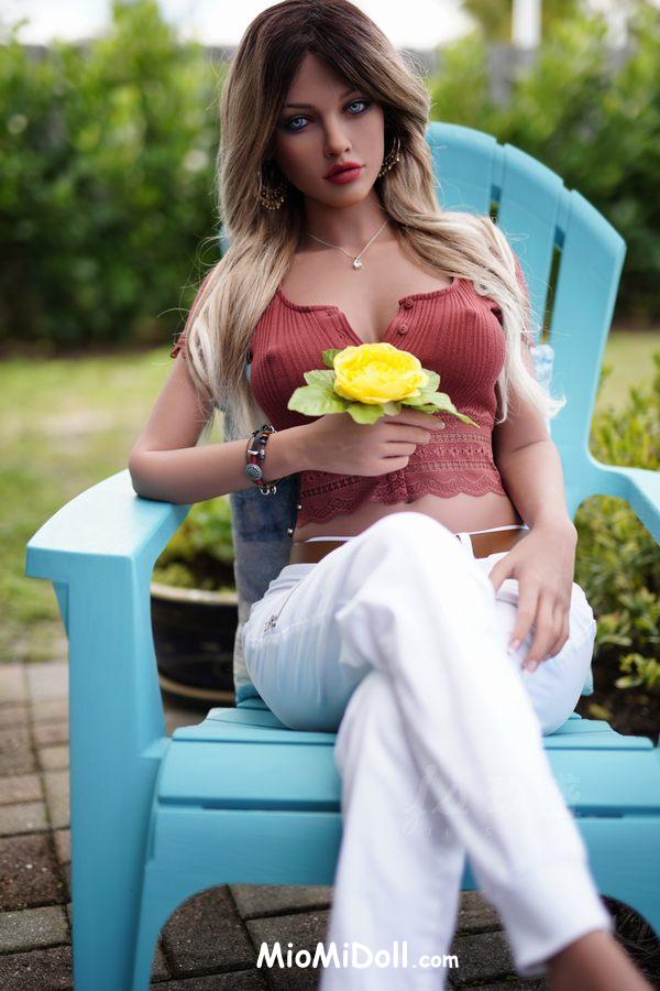 Raynell - Bambola Sessuale Dominique Porno 6 Raynell - Bambola Sessuale Dominique Porno