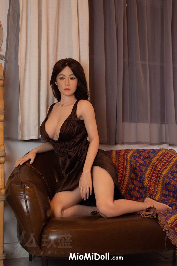 Nicolle - Uomini Che Usano Porno Con Bambole Sessuali 9 Nicolle - Uomini Che Usano Porno Con Bambole Sessuali