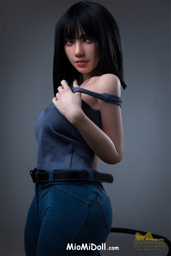 Sybil - Fakehub Bambola Sessuale Porno Pubblicità 4 Sybil - Fakehub Bambola Sessuale Porno Pubblicità