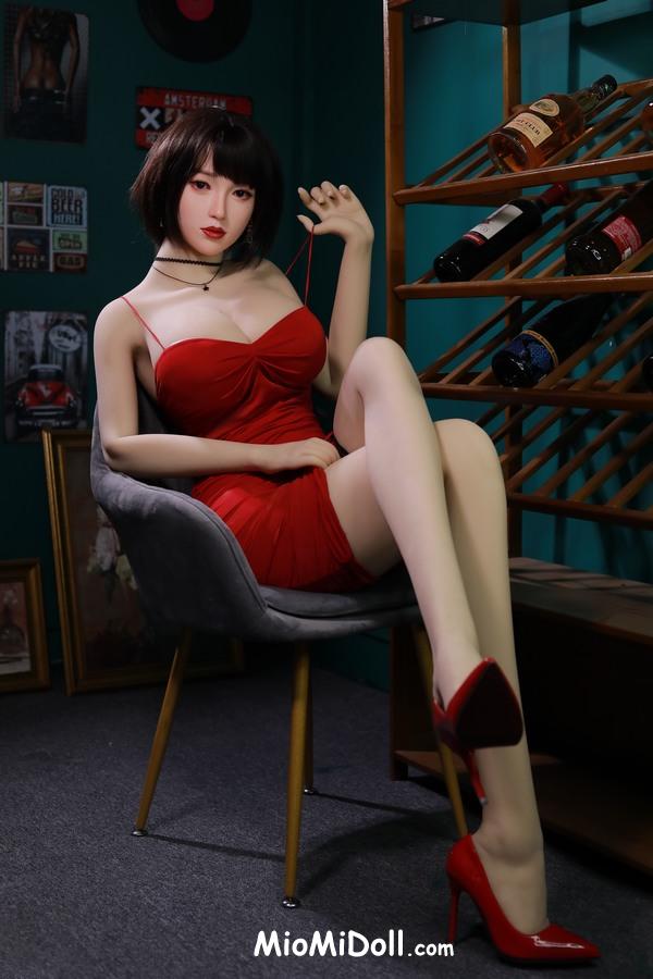 Luvenia - Acquista Una Bellissima Bambola Sessuale 7 Luvenia - Acquista Una Bellissima Bambola Sessuale