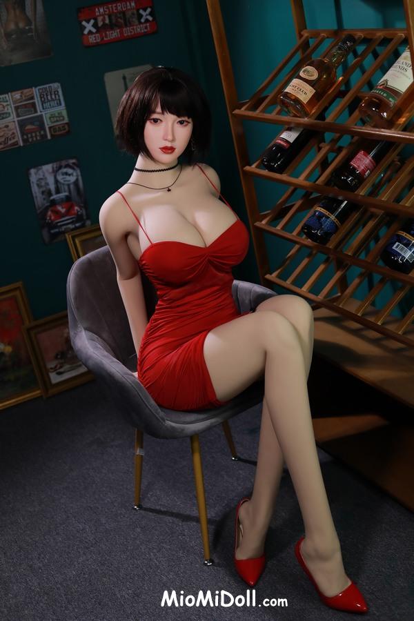 Luvenia - Acquista Una Bellissima Bambola Sessuale 1 Luvenia - Acquista Una Bellissima Bambola Sessuale