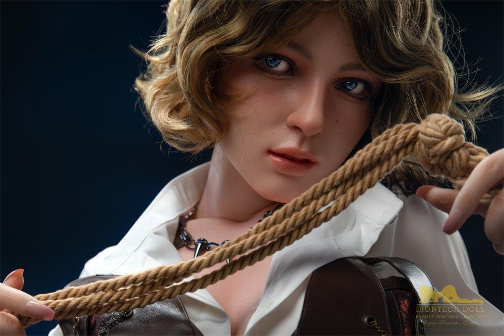 Sybyl - Fakehub Bambola Sessuale Dai Capelli Rossi 13 Sybyl - Fakehub Bambola Sessuale Dai Capelli Rossi