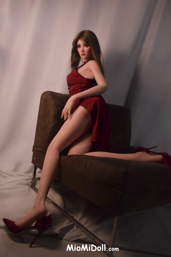 Audrey - Sesso Con Un Video Porno Con Bambola 7 Audrey - Sesso Con Un Video Porno Con Bambola