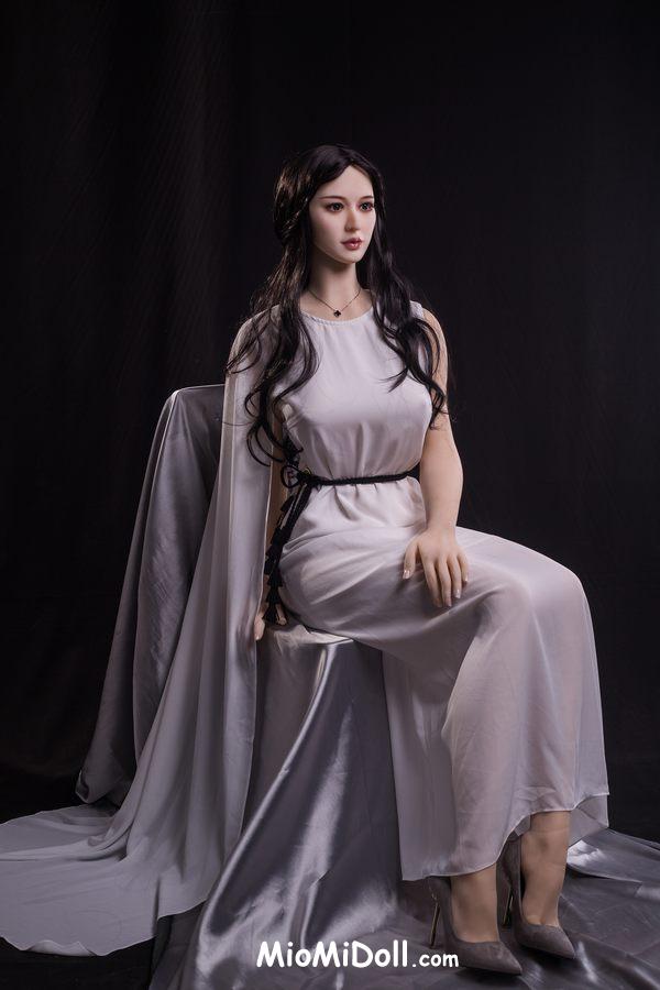 Sofie - Coppia E Porno Con Bambola Sessuale 16 Sofie - Coppia E Porno Con Bambola Sessuale