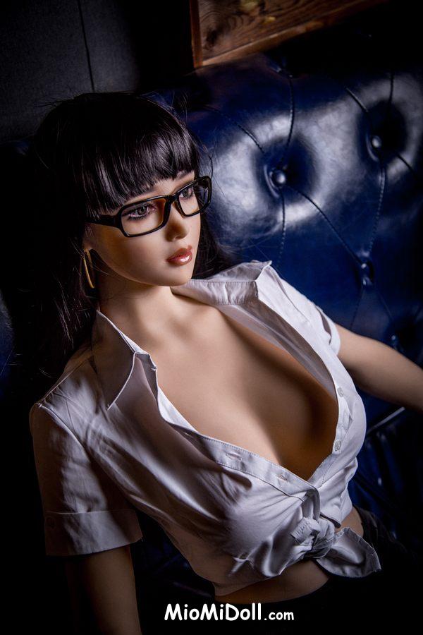 Shina - Pene Che Distrugge Bambola Sessuale 17 Shina - Pene Che Distrugge Bambola Sessuale