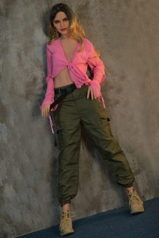 Zandra - Recensioni Del Centro Bambole Sessuali