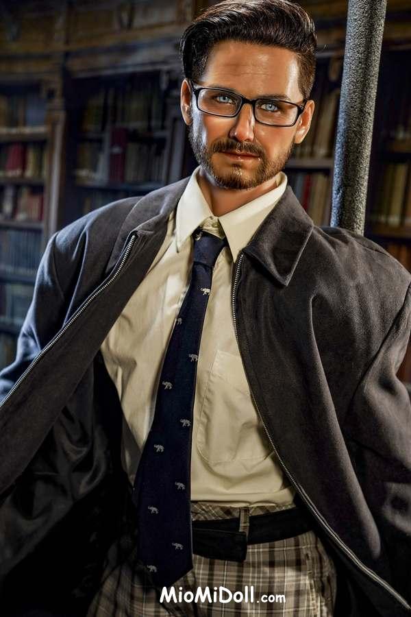 Benny - Scopata Con Una Bambola Del Sesso Di Kylie 12 Benny - Scopata Con Una Bambola Del Sesso Di Kylie