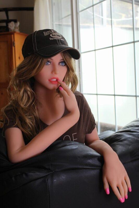 Gelya - Bambola Sessuale Sissy In Lattice