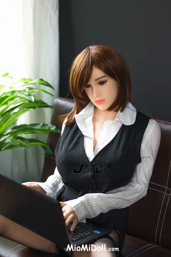 Nakita - Porno Con Bambola Sessuale Pygmalion 1 Nakita - Porno Con Bambola Sessuale Pygmalion