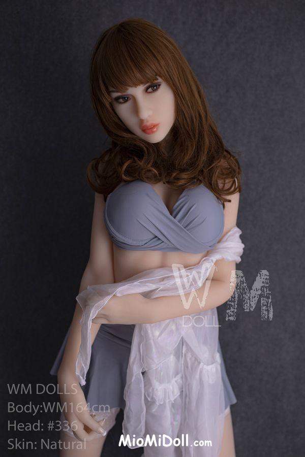 Janette - Bambola Sessuale Pelicula Online 8 Janette - Bambola Sessuale Pelicula Online