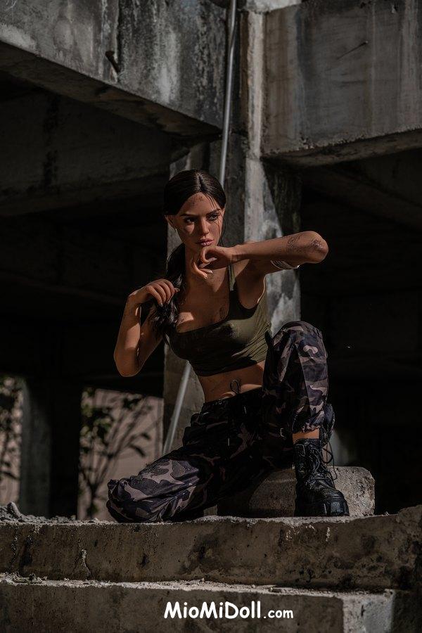 Neila - La Primissima Bambola Sessuale 2 Neila - La Primissima Bambola Sessuale