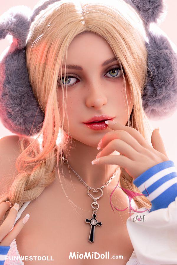 Elanor - Film Con La Bambola Sessuale 10 Elanor - Film Con La Bambola Sessuale