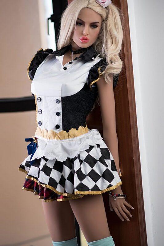 Roxana - Bambola Sessuale Con Seni Giganteschi