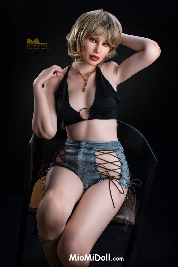 Verla - Bambole Sessuali Delle Donne Dei Videogiochi 1 Verla - Bambole Sessuali Delle Donne Dei Videogiochi