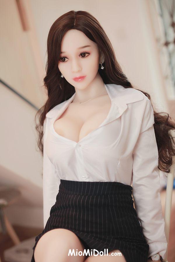 Larine - Marlen Bambola Sesso Maratona 2 Larine - Marlen Bambola Sesso Maratona