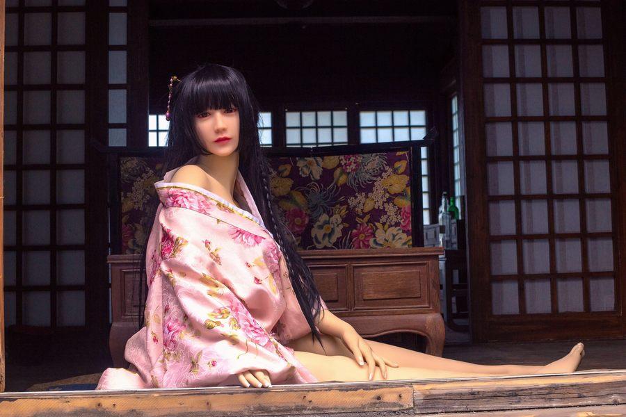 Kristy - Uomo Fa Sesso Con Bambola Video 10 Kristy - Uomo Fa Sesso Con Bambola Video