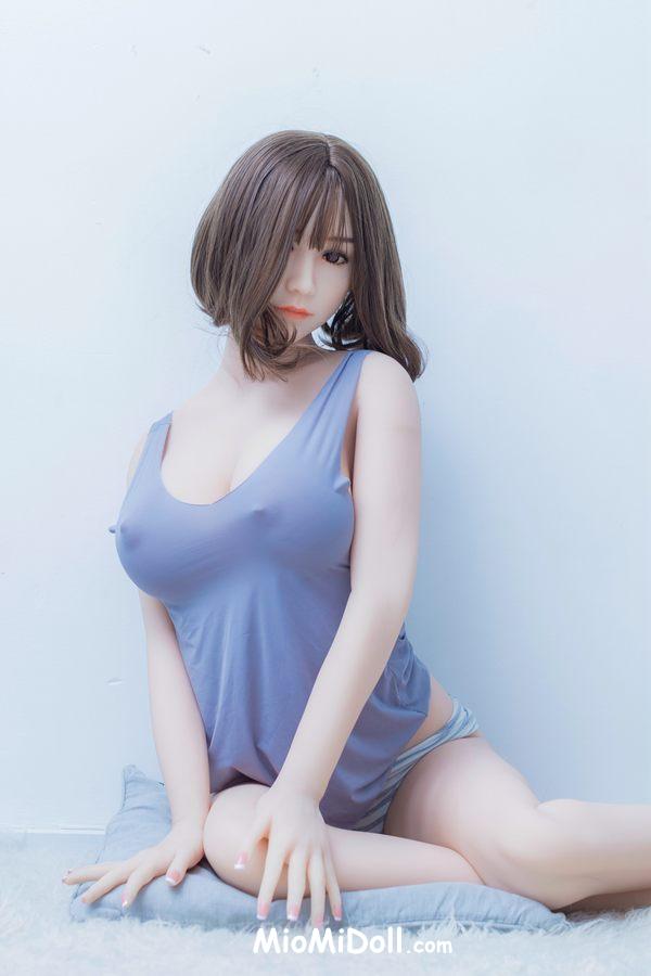 Kristi - Uomo Che Ha Sposato Bambola Del Sesso 6 Kristi - Uomo Che Ha Sposato Bambola Del Sesso