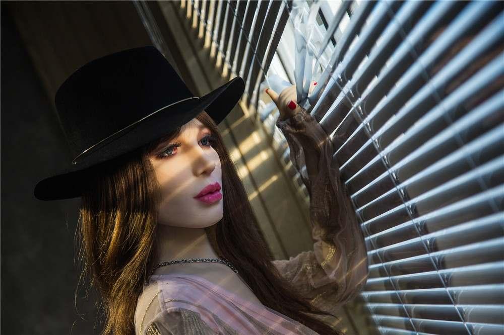 Sibel - Coppie Che Scopano Con Bambola Sessuale 17 Sibel - Coppie Che Scopano Con Bambola Sessuale