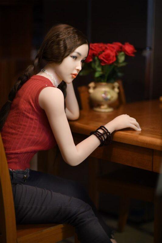 Ronnie - Bambola Sessuale Futanari Che Scopa