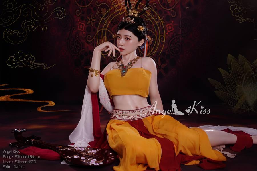 Hermine - Video Di Bambole Sessuali Futanari 6 Hermine - Video Di Bambole Sessuali Futanari