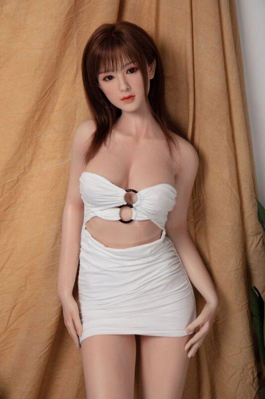 Araceli - Smaltimento Di Una Bambola Sessuale