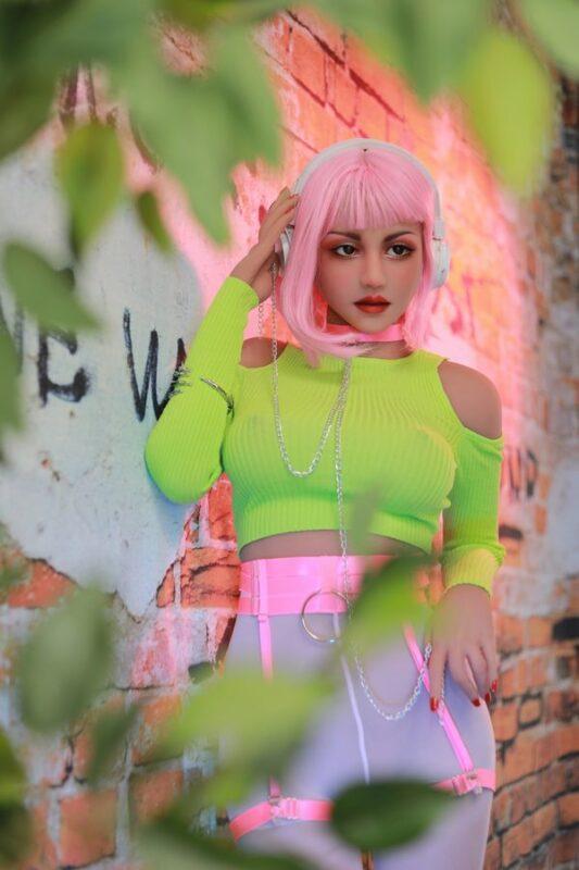 Karola - Fottuta Bambola Del Sesso Nayeli