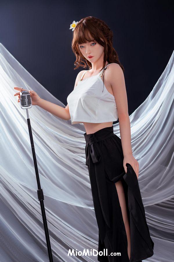 Latrina - Bordello Lucie Bambola Del Sesso 12 Latrina - Bordello Lucie Bambola Del Sesso