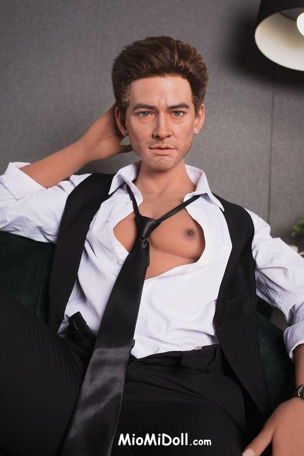 Lennon - Lesbica Con Una Bambola Sessuale 10 Lennon - Lesbica Con Una Bambola Sessuale