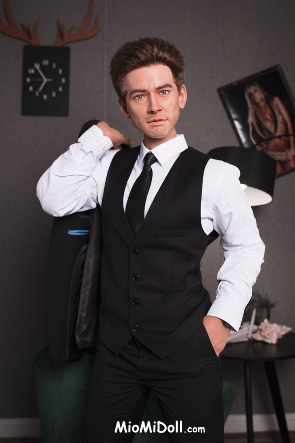 Lennon - Lesbica Con Una Bambola Sessuale 6 Lennon - Lesbica Con Una Bambola Sessuale