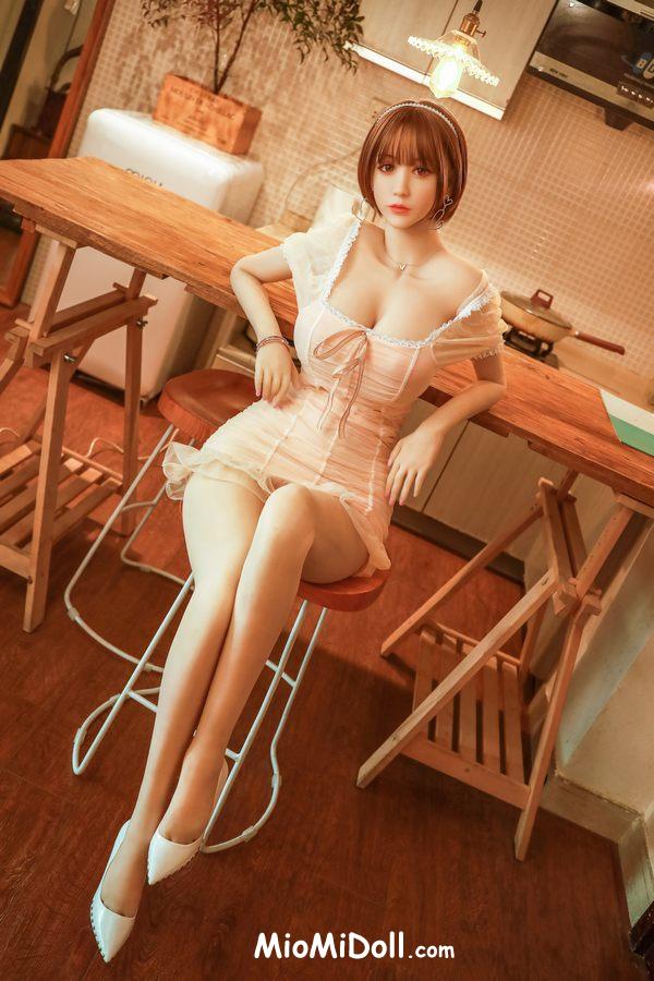 Elayne - Scopare Una Bambola Del Sesso Dal Vivo 12 Elayne - Scopare Una Bambola Del Sesso Dal Vivo