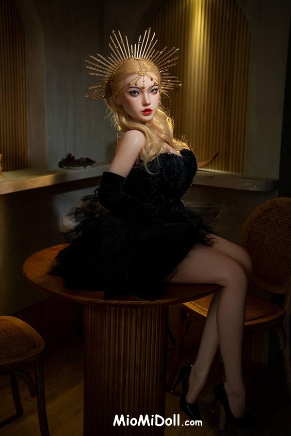 Darelle - Recensione Della Bambola Dell'amore Lovenestle 4 Darelle - Recensione Della Bambola Dell'amore Lovenestle