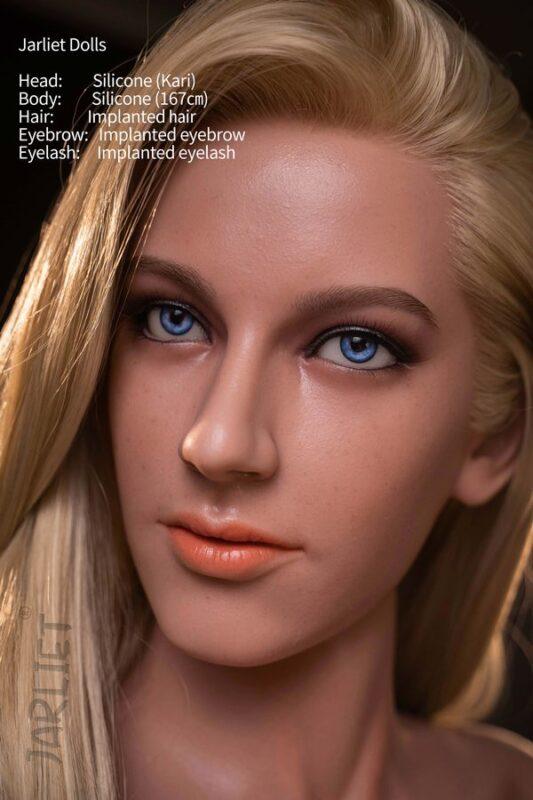 Whitley - Sborrare Dentro Una Bambola Gonfiabile