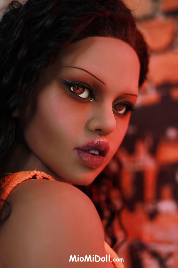 Wynnie - Porno Natalizio Con Bambole Sessuali 6 Wynnie - Porno Natalizio Con Bambole Sessuali