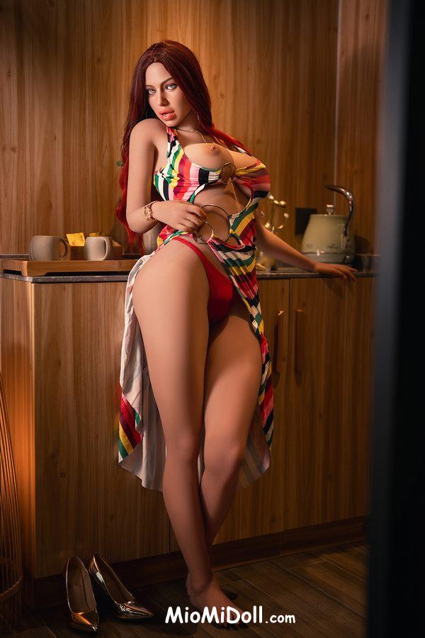 Elspeth - Uomini Che Scopano Bambole Sessuali Porno 8 Elspeth - Uomini Che Scopano Bambole Sessuali Porno