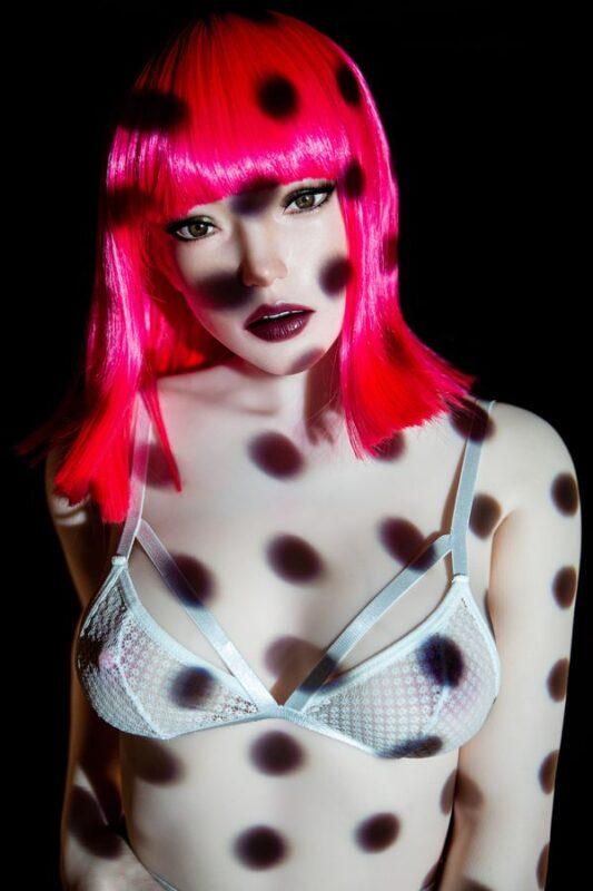 Babette - Brazzers Porno Con Bambola Sessuale Finta