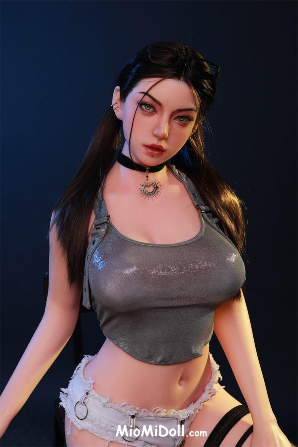 Diamond - Fakehub Bambola Sessuale Video Completo 18 Diamond - Fakehub Bambola Sessuale Video Completo