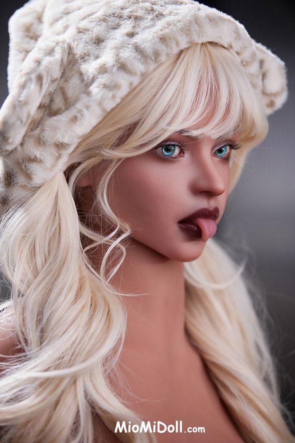 Brandie - Creare Una Bambola Sessuale Da Una Foto 3 Brandie - Creare Una Bambola Sessuale Da Una Foto