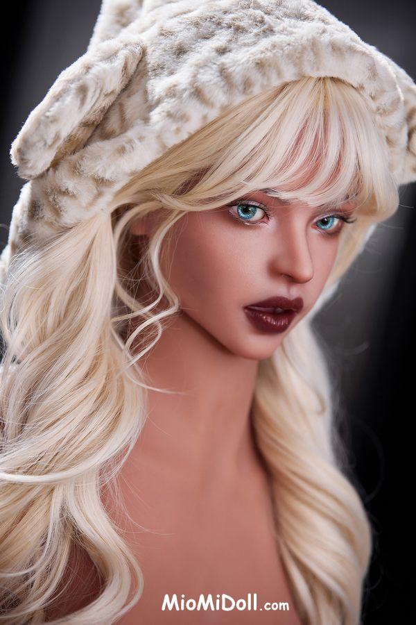 Brandie - Creare Una Bambola Sessuale Da Una Foto 2 Brandie - Creare Una Bambola Sessuale Da Una Foto