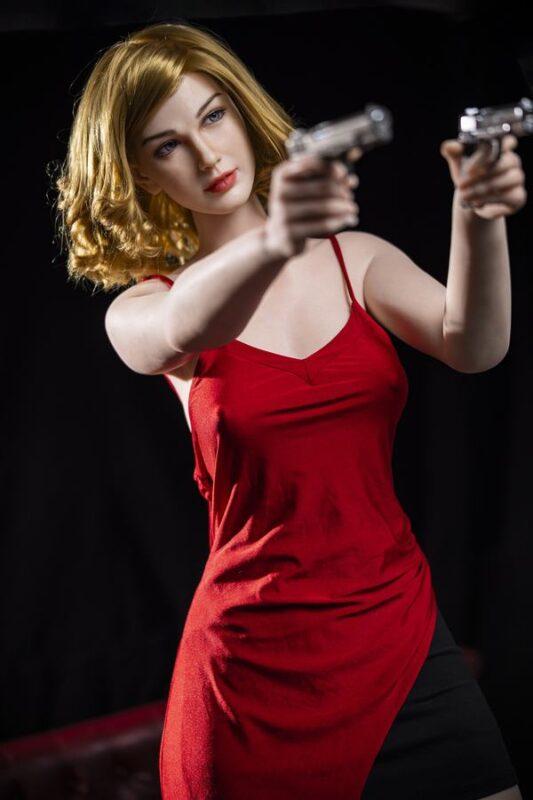 Winifred - Video Bambole Gonfiabili Piper Bambola