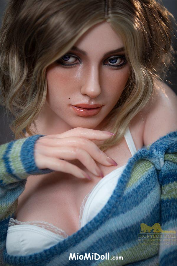 Claudine - Bambola Sessuale Principessa Rosalina 3 Claudine - Bambola Sessuale Principessa Rosalina