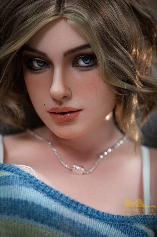 Claudine - Bambola Sessuale Principessa Rosalina