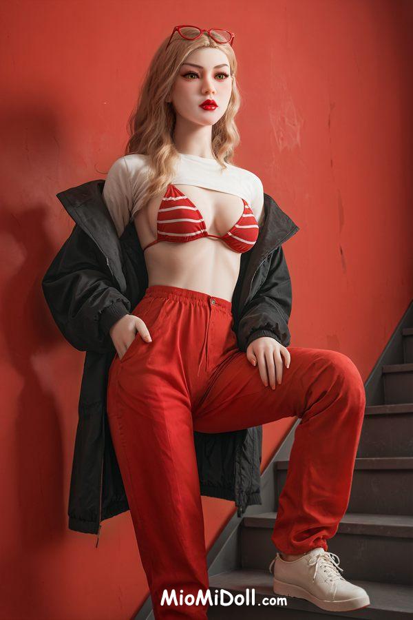 Conchita - Sesso Con Bambola Del Cazzo 4 Conchita - Sesso Con Bambola Del Cazzo