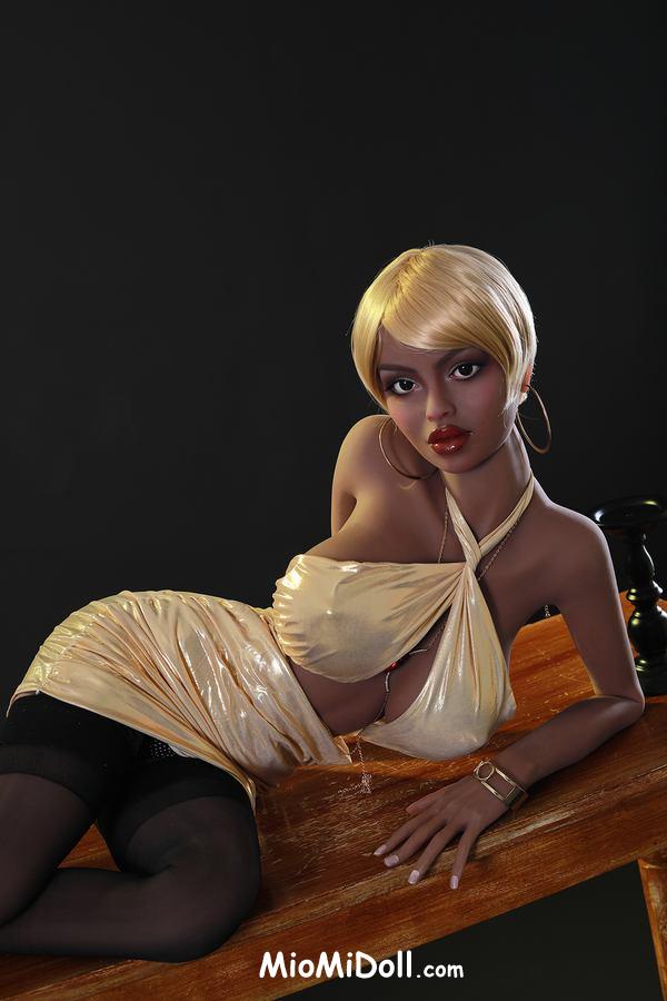 Carolann - Bambole Sessuali Prodotte Negli Stati Uniti 4 Carolann - Bambole Sessuali Prodotte Negli Stati Uniti